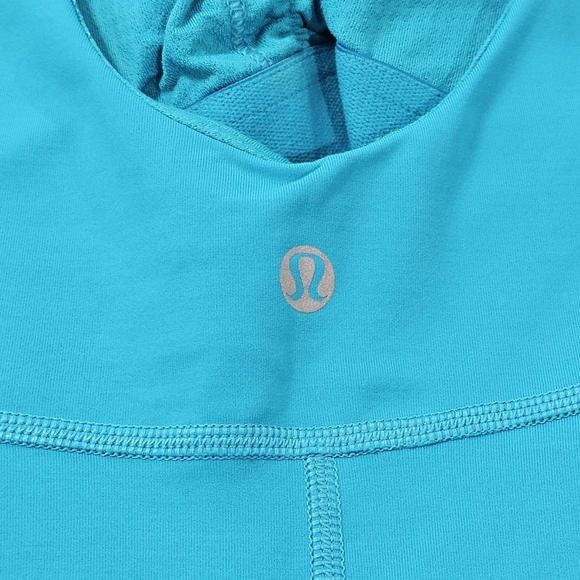 LULULEMON Light Blue Surge Aria II Ruched Tank Top Size 2 - Picture 7 of 9